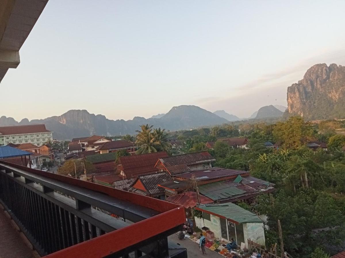 Bountang Mountain View Riverside Hotel Vangviang Kültér fotó