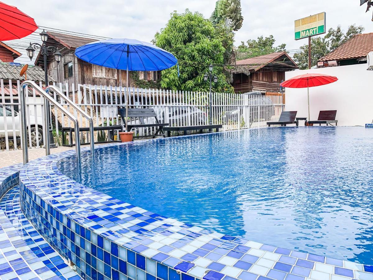 Bountang Mountain View Riverside Hotel Vangviang Kültér fotó