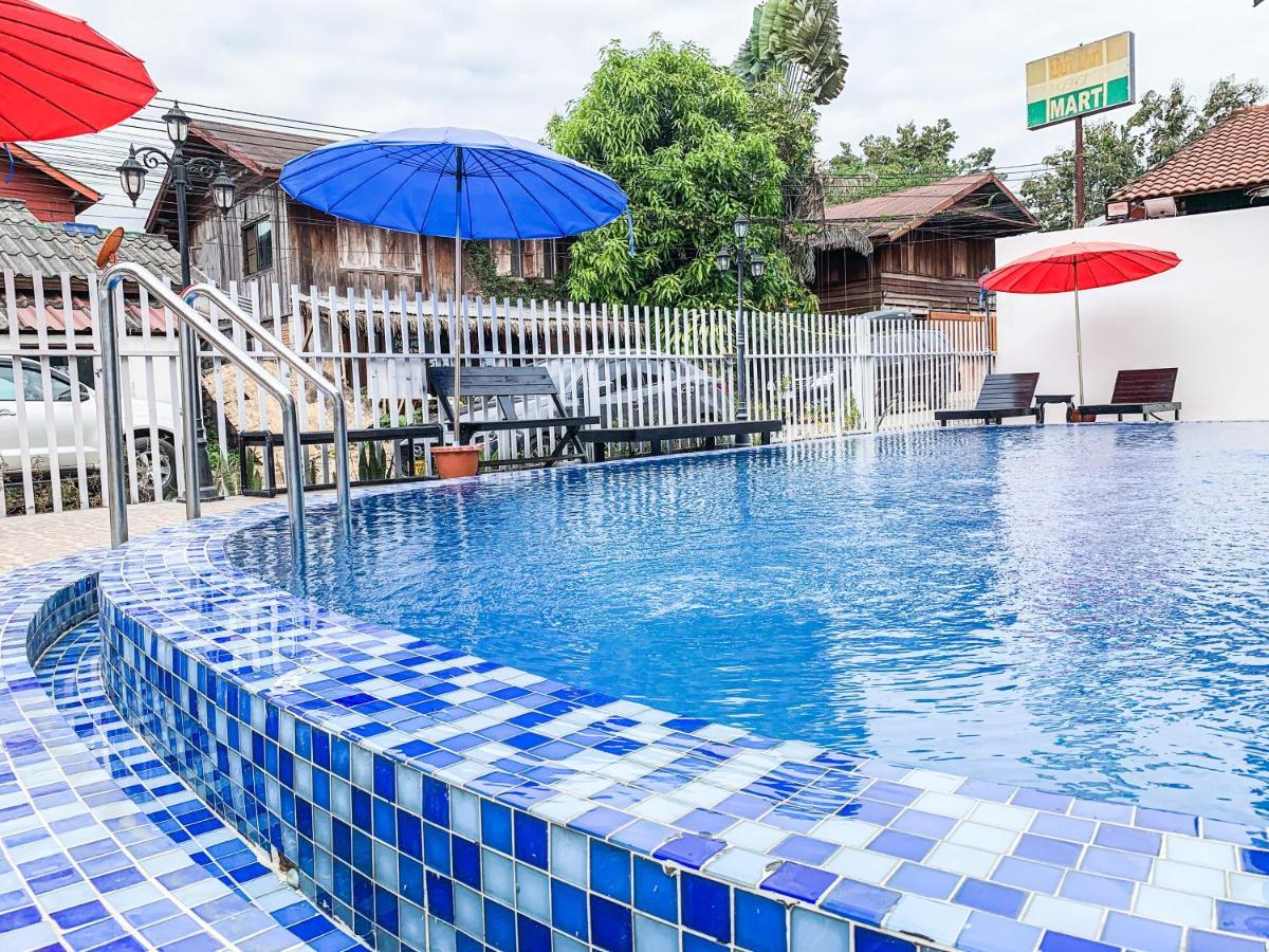 Bountang Mountain View Riverside Hotel Vangviang Kültér fotó
