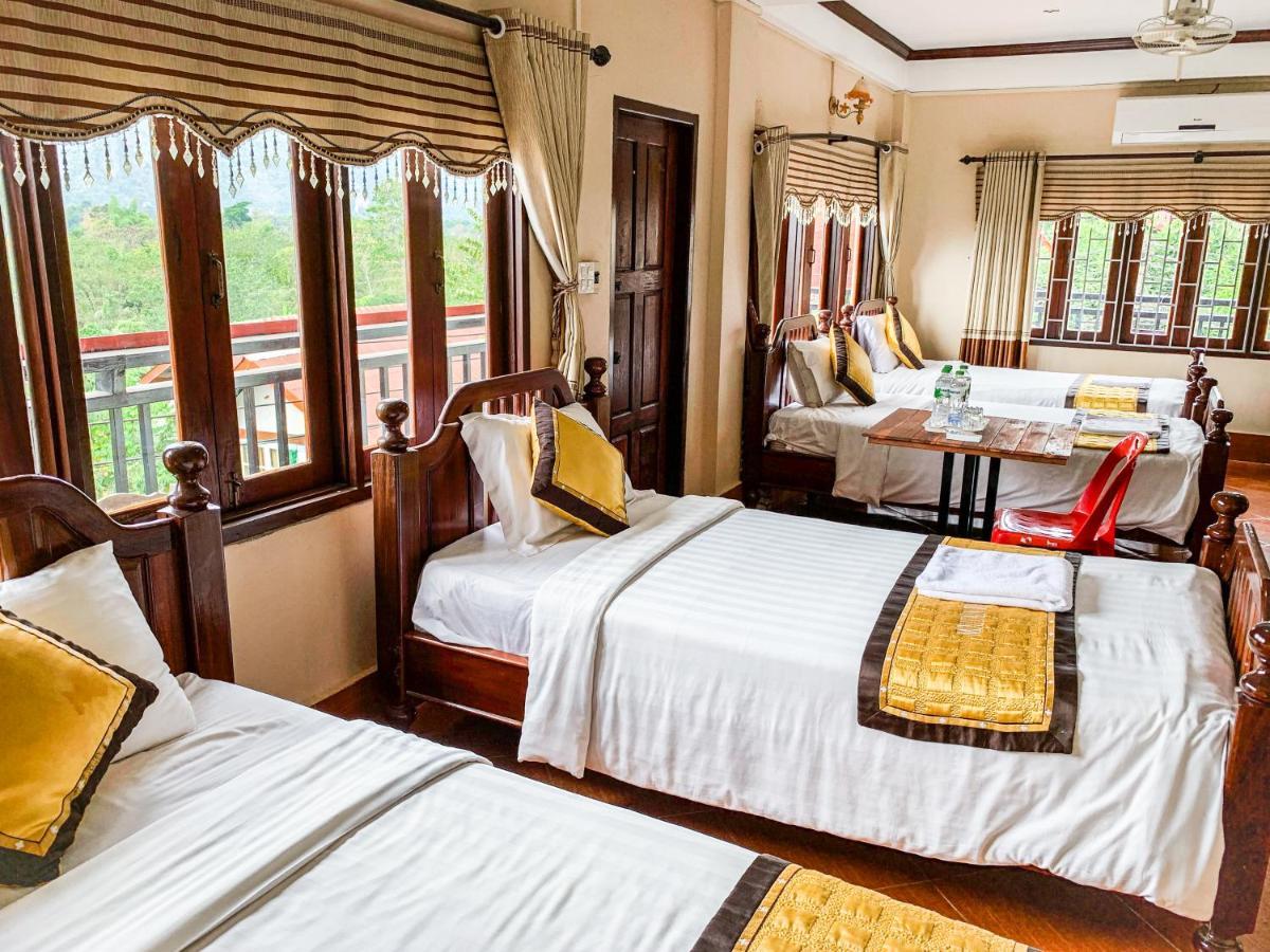 Bountang Mountain View Riverside Hotel Vangviang Kültér fotó
